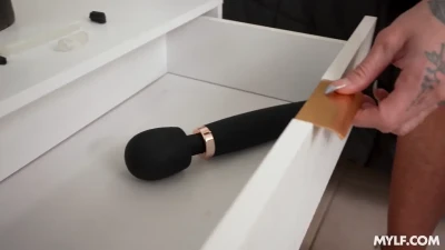 [MomDrips] Cum In Her Mouth, Cum In Her Pussy: Lonely Housewife Shay Wants Two Cocks