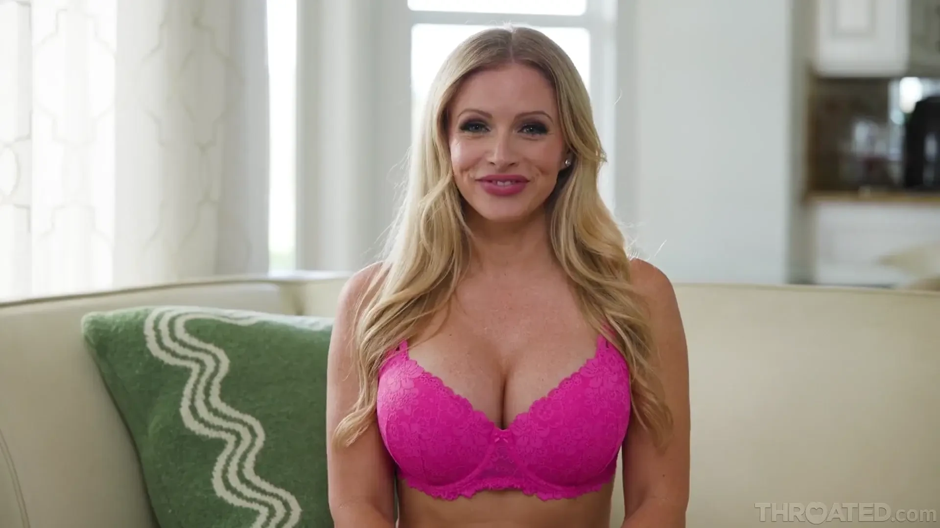 [Throated] Artful Sloppy Head