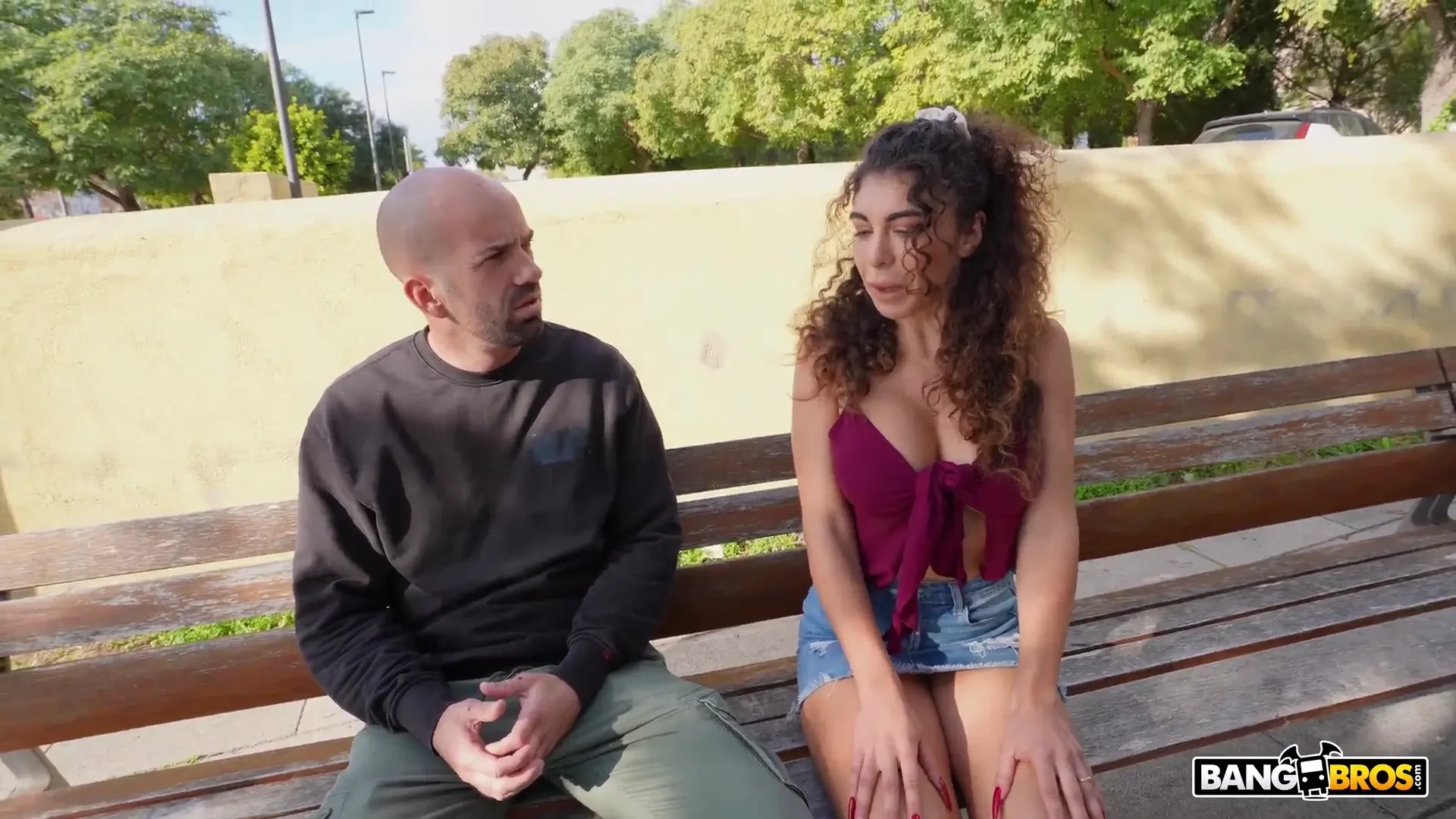 [PublicBang] Anal Makes Her Squirt