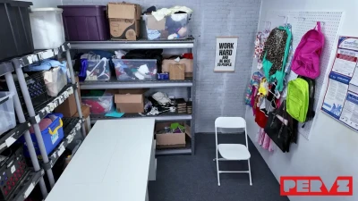 [Shoplyfter] Emerald, the Lingerie Thief