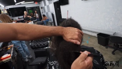 [LetsPostIt] Trim At The Barbershop