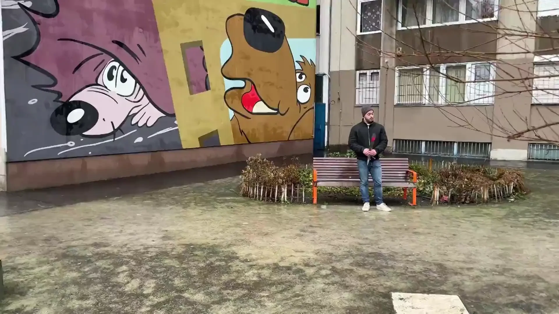 [JacquieEtMichelTV] Nelly's large breasts are very comforting