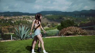 [SweetheartVideo] My Stepsister Makes Me Wet