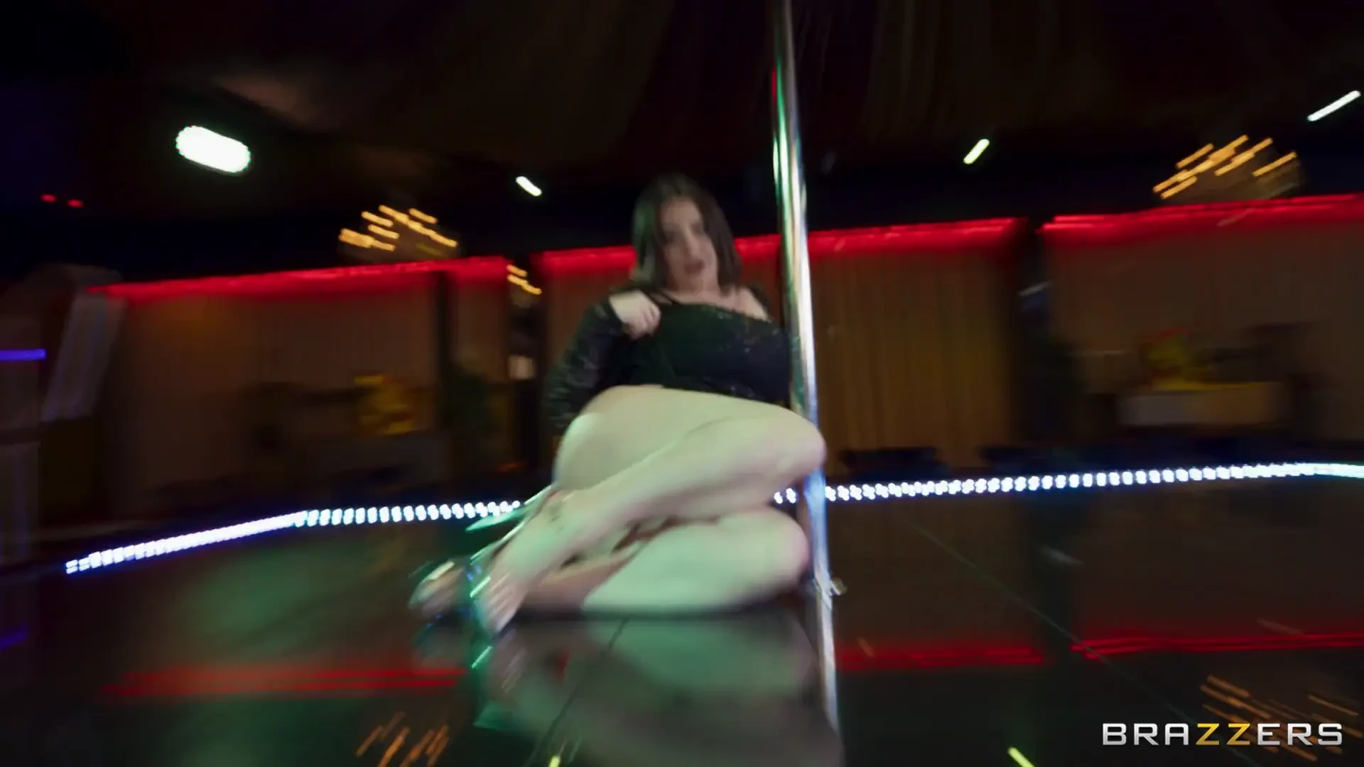 [BrazzersExxtra] The Stag