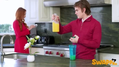 [MomSwap] Homeschooled Sex Ed: Learn How to Please Your Teachers