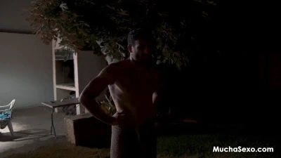 [MuchaSexo] Pelo corto tatuada follada al aire libre