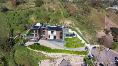 [BrazzersExxtra] Couple Or Throuple?