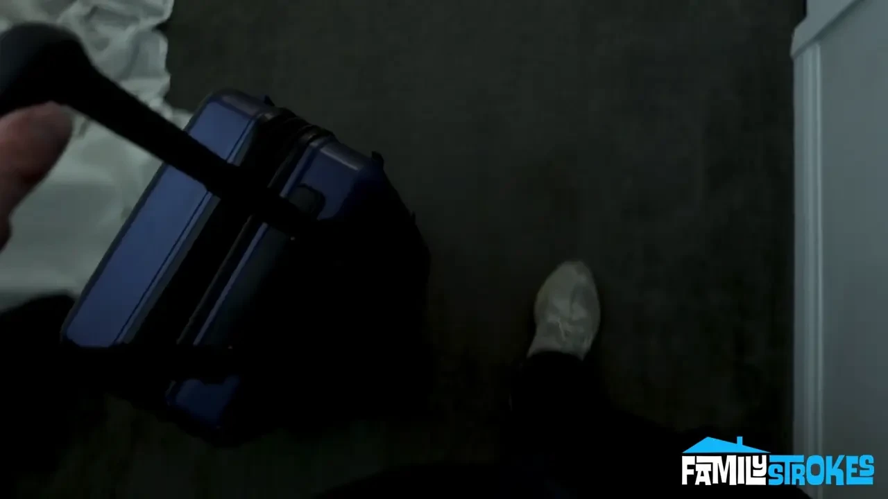 [PervMom] Stuck Together: This Happens Every Time We’re Alone