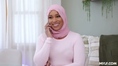 [HijabMylfs] Friends, Foes, Wives: Our Only Duty Is to Please Our Husband (Chanell Heart Returns!)
