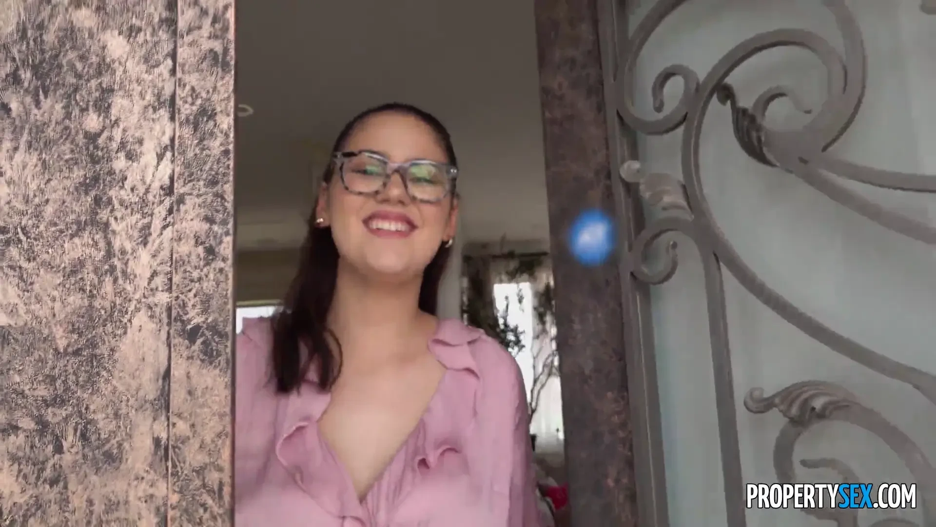 [PropertySex] I Would Never Do That