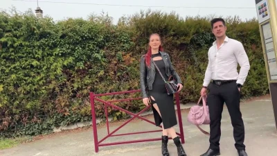 [JacquieEtMichelTV] Shares her pleasure