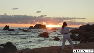 [Vixen] In Vogue: The Comeback