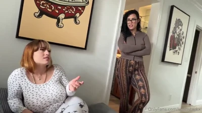 [OnlyFans] Threesome With Busty Babysitter and Step Sister