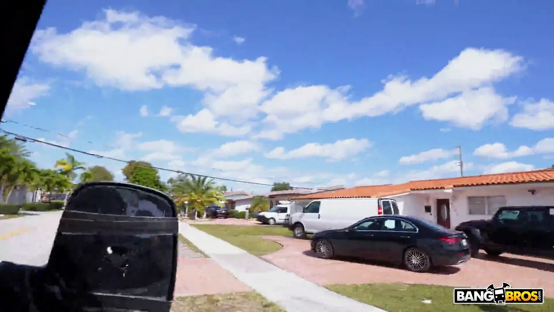 [BangBus] Cheats on her Boyfriend with Johnny Love