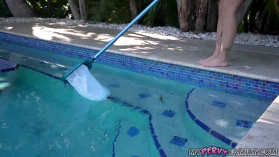 [MyPervyFamily] Daydreaming About My Stepdaughter's Perfect Peach