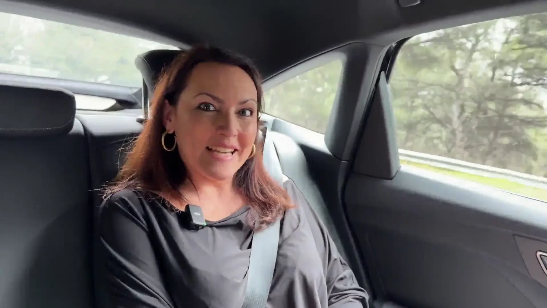 [JacquieEtMichelTV] 44, delighted to have two guys for herself!