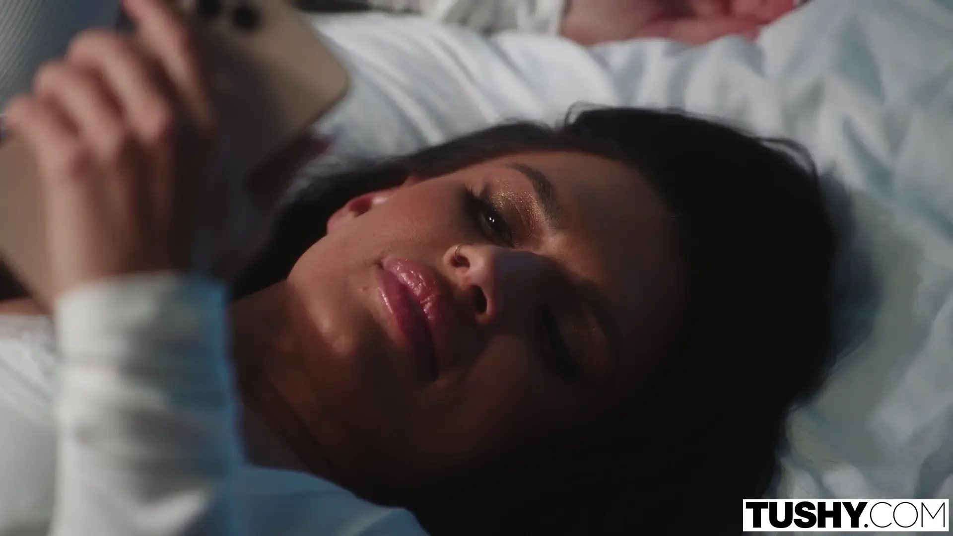 [Tushy] Sexy MILF Divorcee Eva Gets DPed