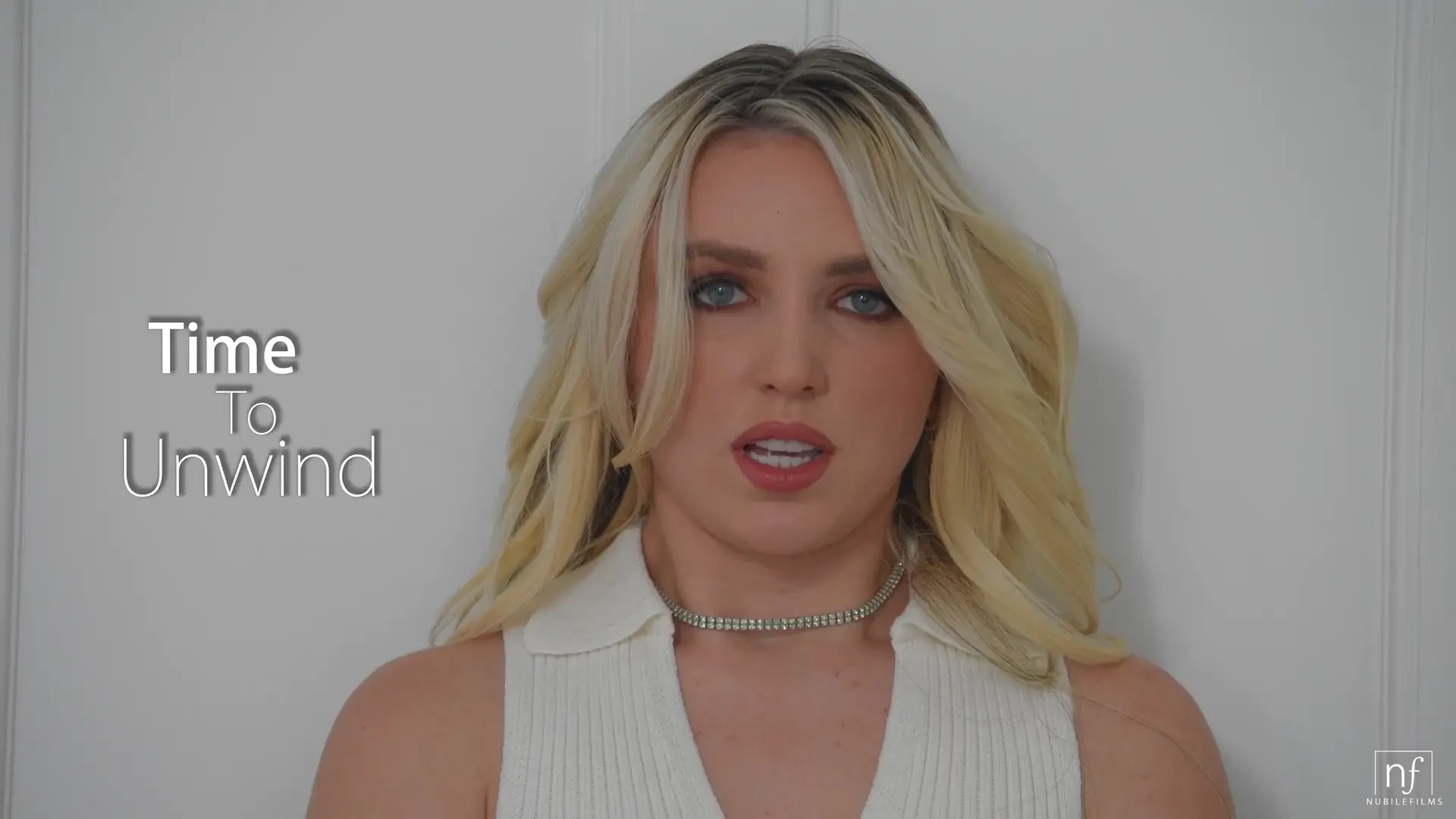 [NubileFilms] Time To Unwind
