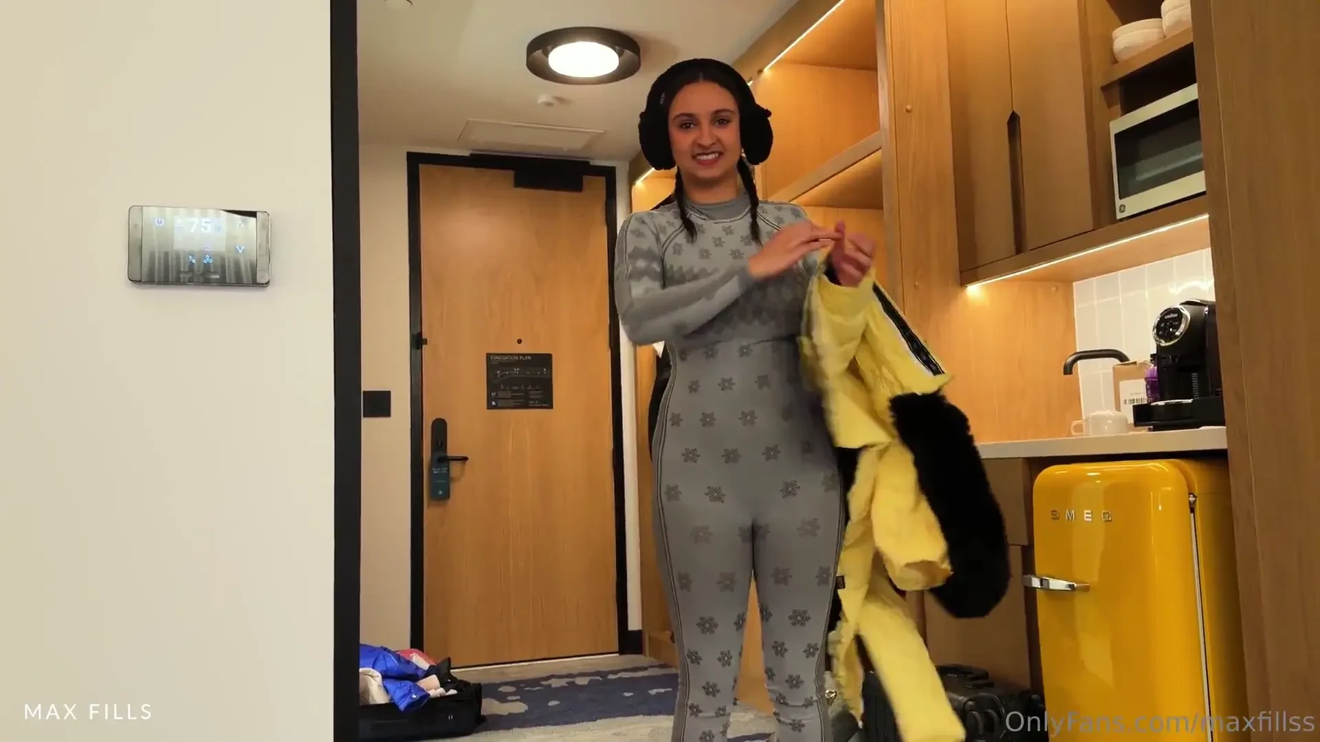 [OnlyFans] Fucking My Best Friend's Busty Cheating Wife On A Ski Trip