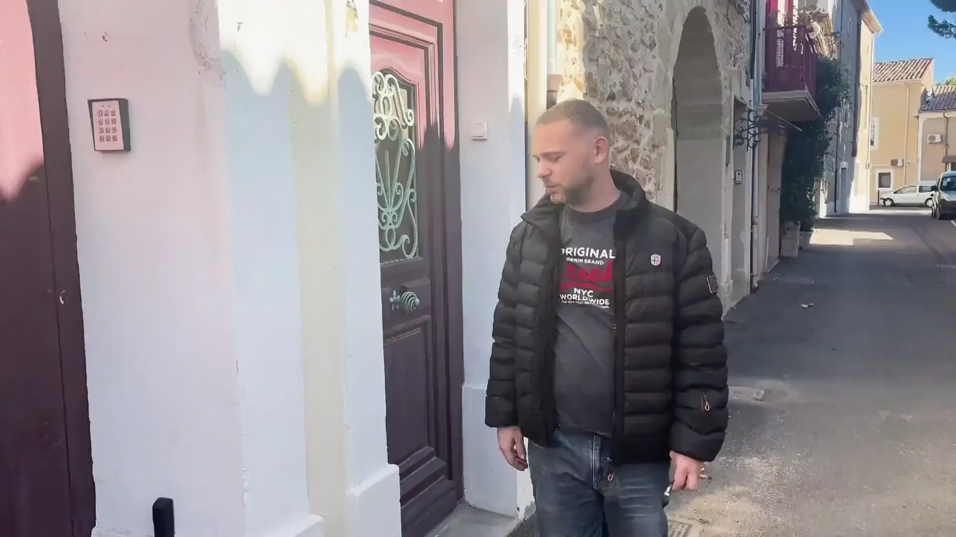 [JacquieEtMichelTV] Always gets what she wants