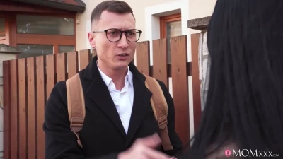 [MomXXX] Carlos's Mom