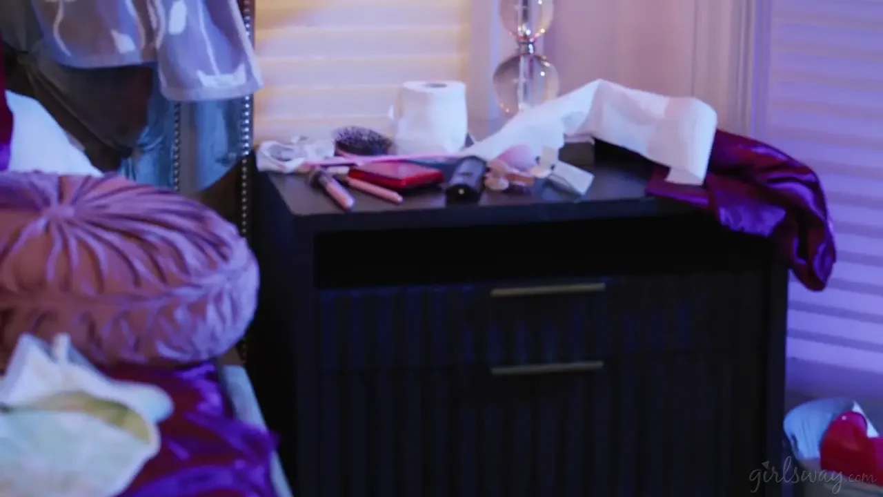 [GirlsWay] This Is MY Bed!