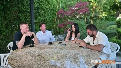 [PornWorld] Holiday Hookup Chapter 1: Bi Beauties Luna Bbunny And Candee Licious Toy Each Others Holes