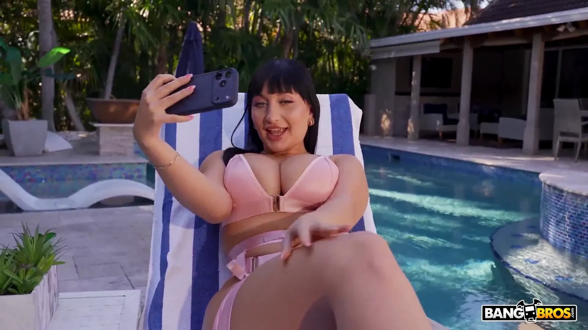 [BigTitCreamPie] Huge Titty Aleksa Mink Begs For Creampie