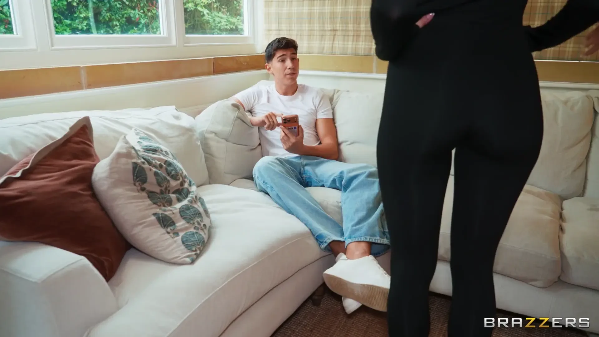 [BrazzersExxtra] Caught With Hands Tied And Cock Ready