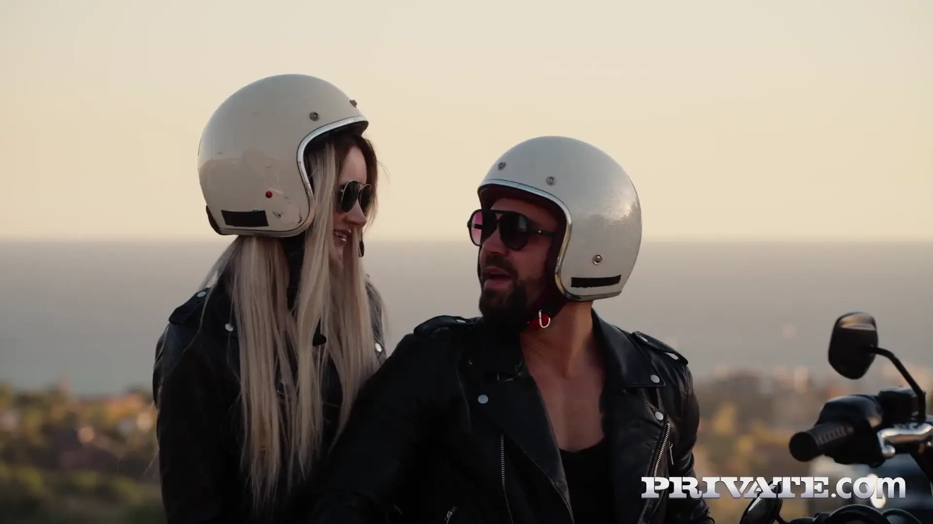 [Private] Share a cumshot on the pool table