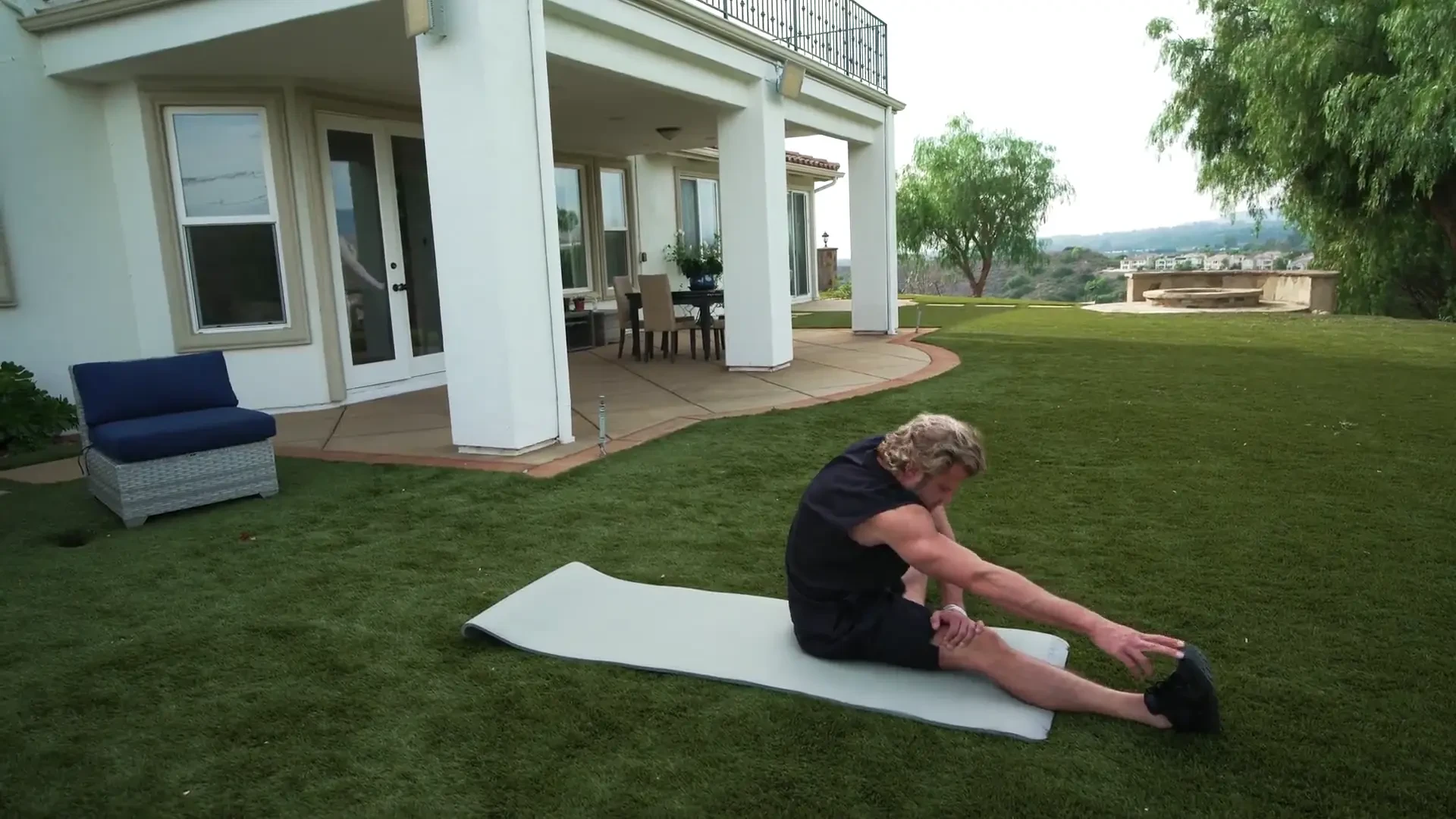 [LoveHerButt] Mind-blowing Workout