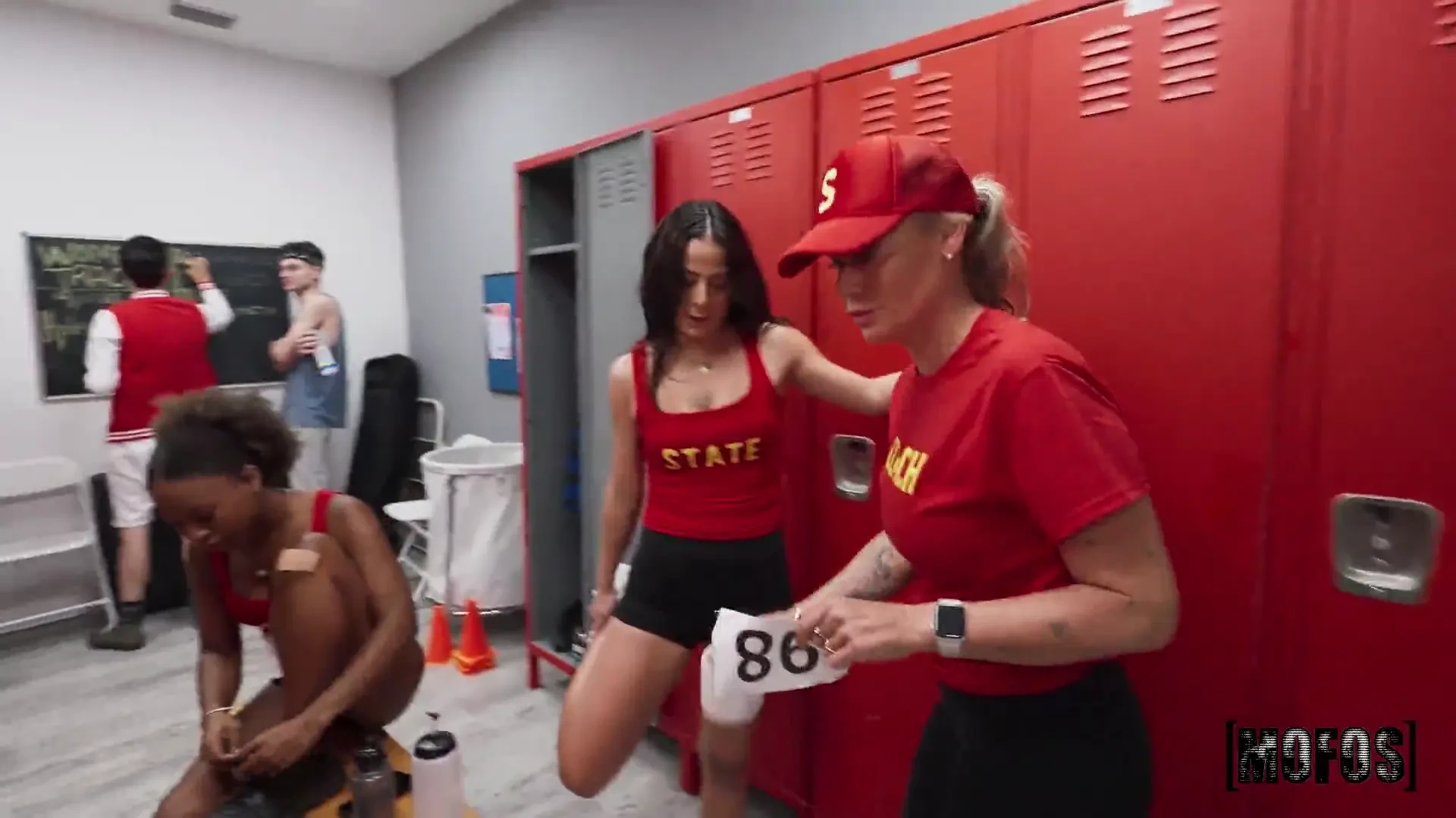 [LetsPostIt] Stretching the Track Star