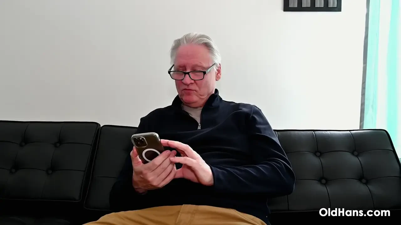 [OldHans] Gorgeous Samantha Sparkle banging Old Hans