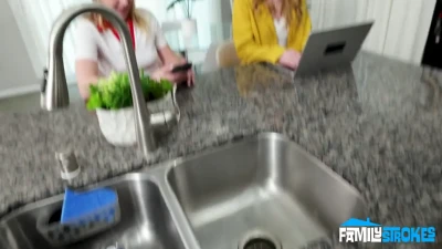 [PervMom] Sex Therapy at Home: Masturbating with Daisy & McKenna Gets Way Out of Hand…