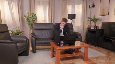[AssholeFever] A Bold Move