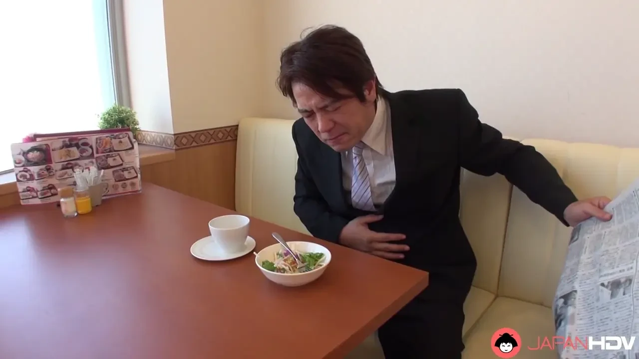 [JapanHDV] Submissive Waitress Ryou Makoto Finally Gets Fucked