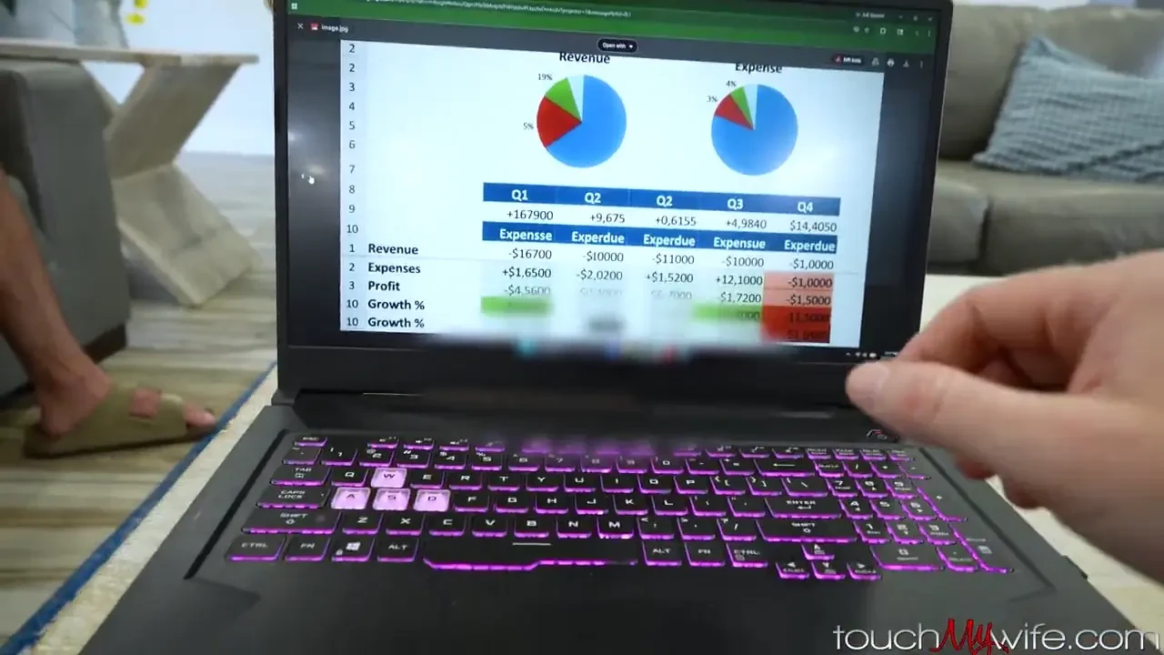 [TouchMyWife] Attention Whore