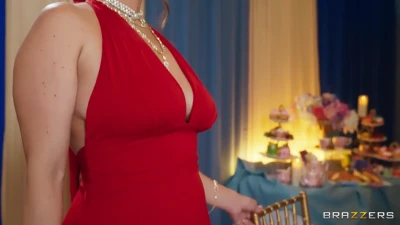 [BrazzersExxtra] The Baddest Milf On The Block - Part 3