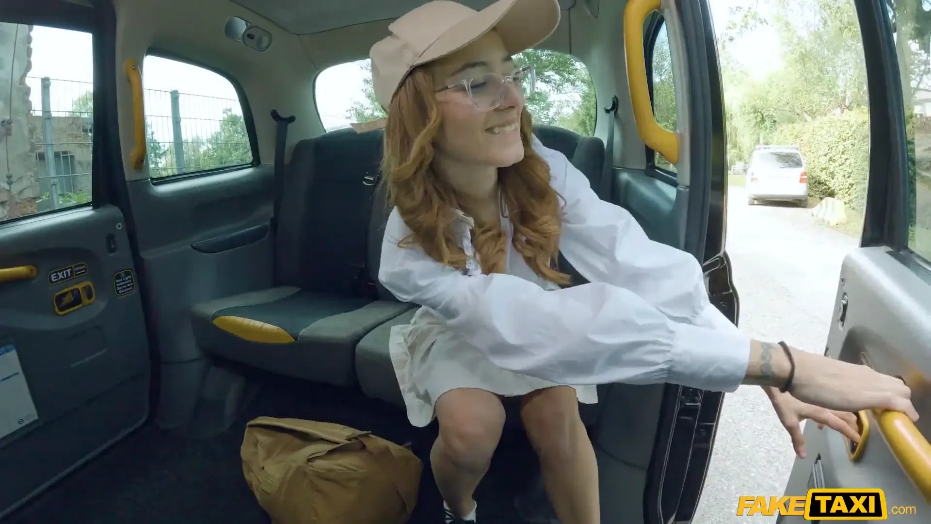 [FakeTaxi] I’ll Pay Your Tuition Fees