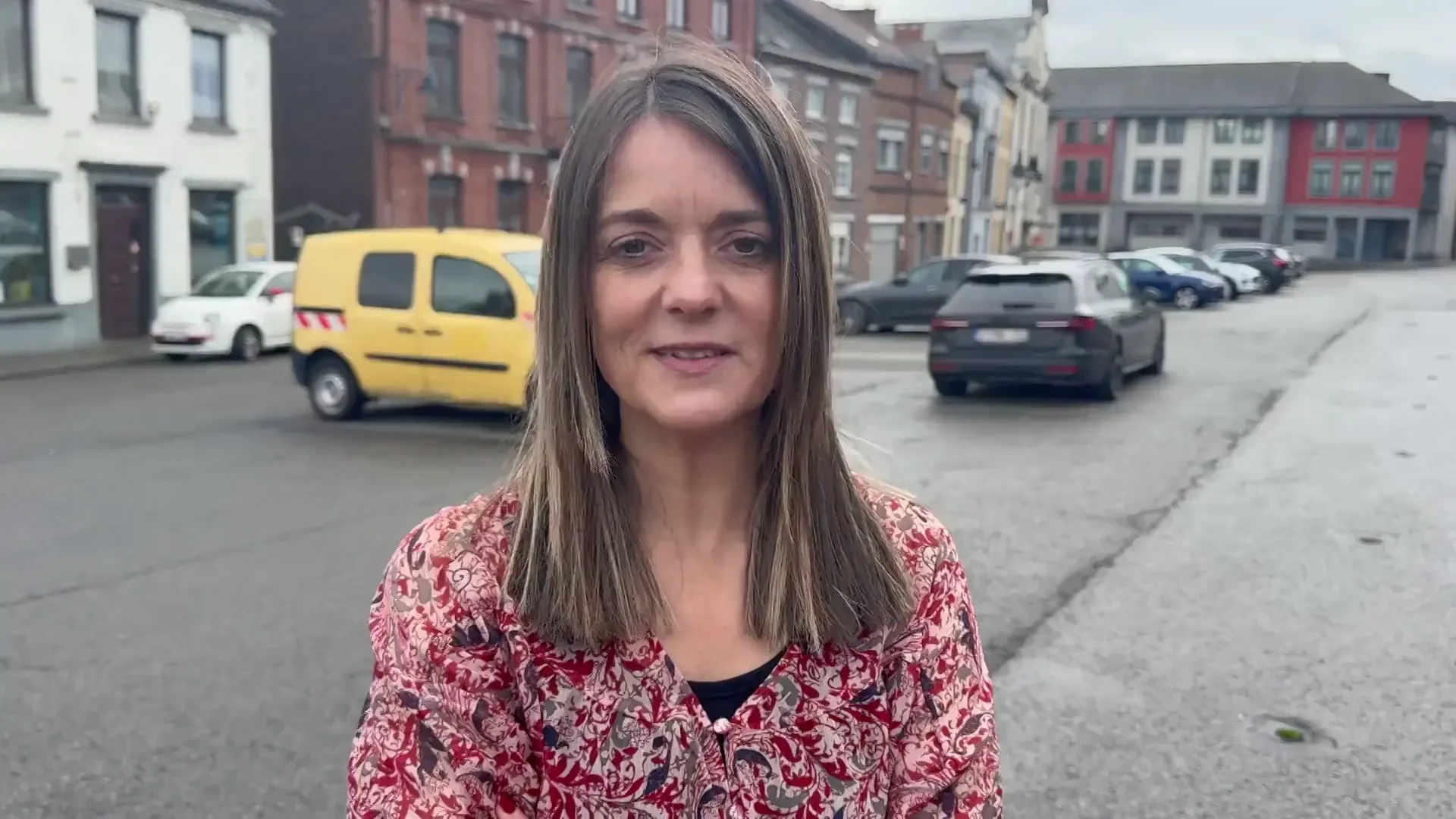 [JacquieEtMichelTV] 44 years old, from Liège!