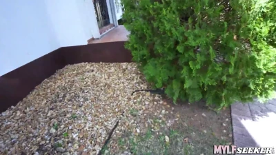 [MYLFSeeker] Caught Creeping, Now It's Time to Bark Like a Dog