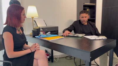 [JacquieEtMichelTV] Lily enjoys arousing temptation in these gentlemen