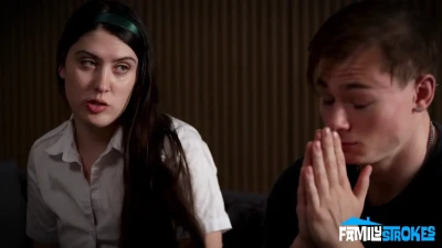 [FamilyStrokes] Lust Is Blind: Jealous Gracey Won’t Let Anyone Else Have Him… (Family Strokes Dark)