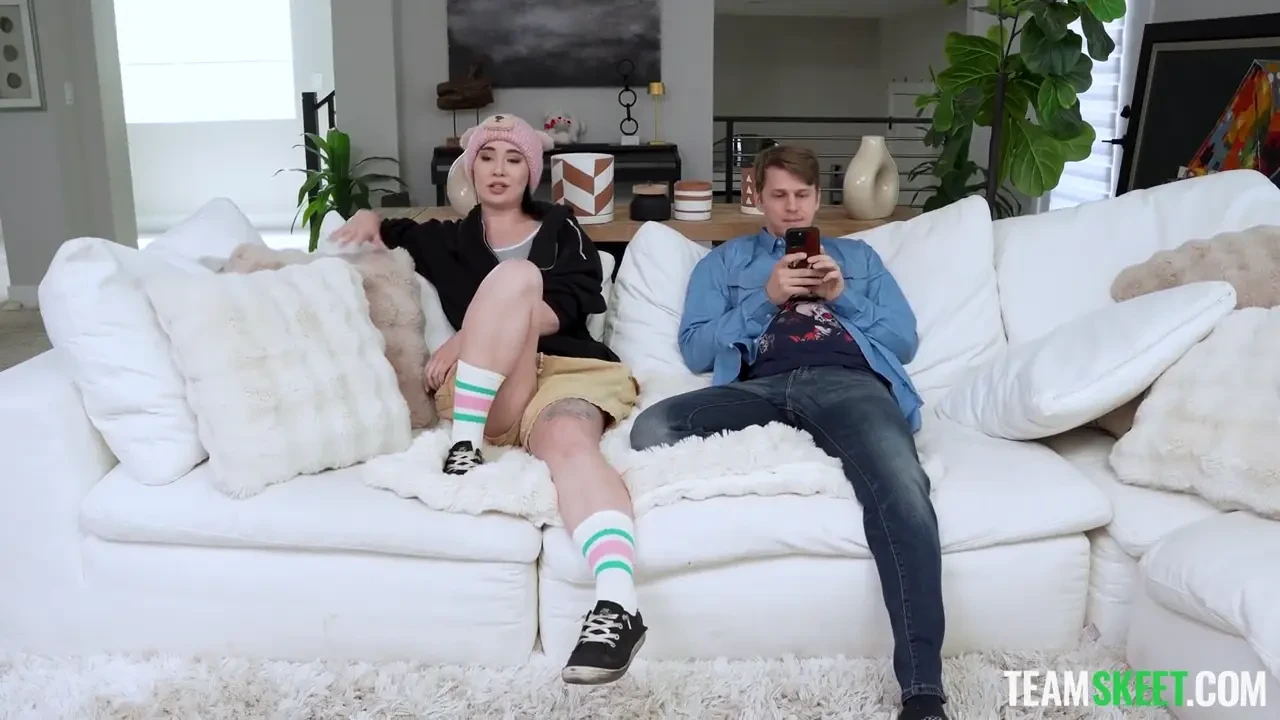 [Tomboyz] Enough With the Cartoon Pussy, Bang Mine Instead