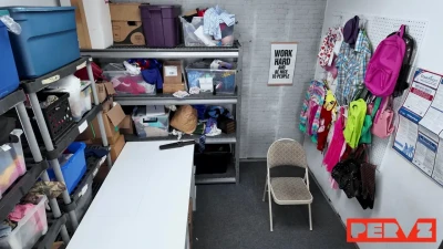 [Shoplyfter] The Makeup Thief (New Model Alert!)