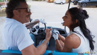 [BrazzersExxtra] A Hole Snack