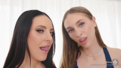 [OnlyFans] Big Titty Threesome