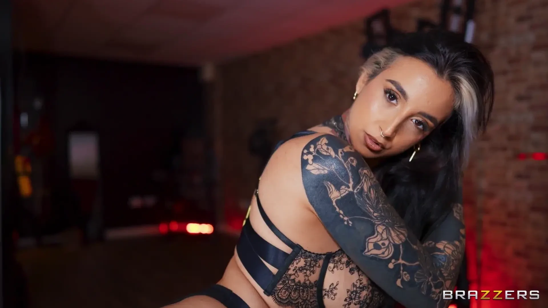 [BrazzersExxtra] Fucking The Kinky Alt Girl