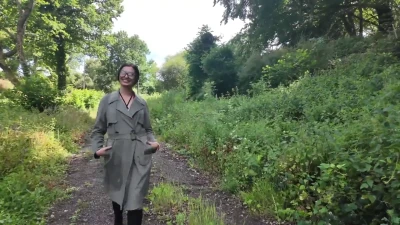 [JacquieEtMichelTV] Sirenax, 26 years old, a threesome urban exploration style!