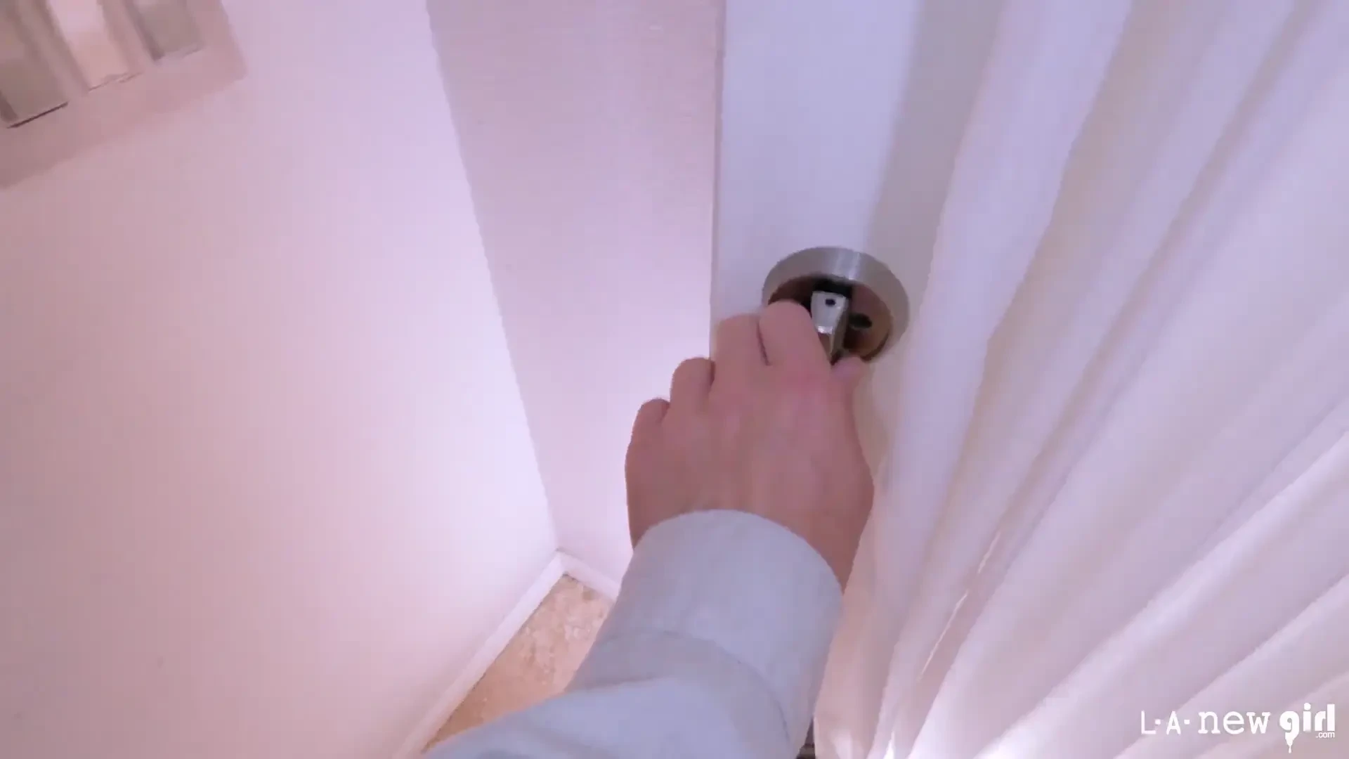 [LANewGirl] Episode 440